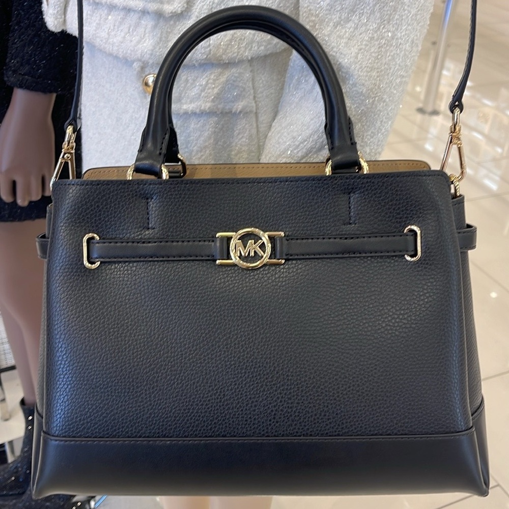 Michael Kors Mercer Large Top-Zip Belted Satchel Crossbody Center Zip
Black
NWT - Picture 15 of 16